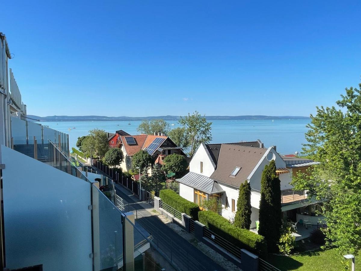 Bárdo Apartman Balatonlelle Esterno foto